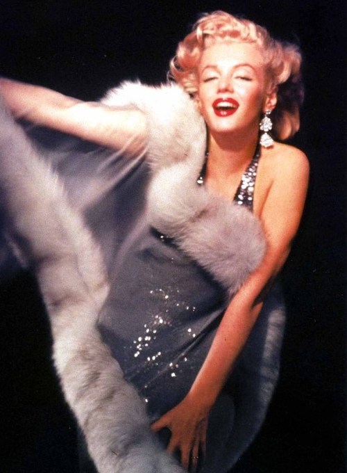 gatabella:  Marilyn Monroe by Richard Avedon, 1957