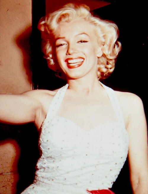 alwaysmarilynmonroe: Marilyn on 26th June 1953.