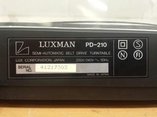 Luxman PD-210 Semi-Automatic Belt Drive Stereo Turntable, 1985