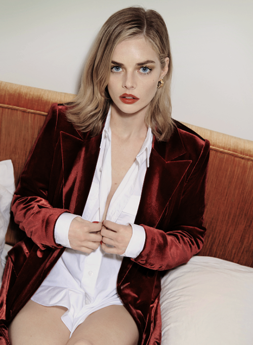 glamoroussource: samara weaving for wonderland, magazine 2020