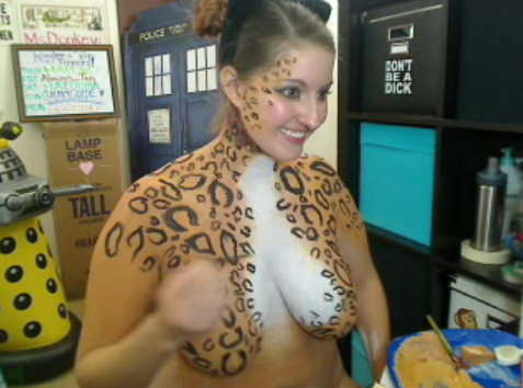 kayleepond:  kpshapa:  The amazingly talented kayleepond astounded me with her leopard
