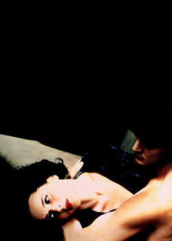 cinyma:  Isabella Rossellini and Kyle MacLachlan in David Lynch’s &lsquo;Blue Velvet&rsquo; 1986. 