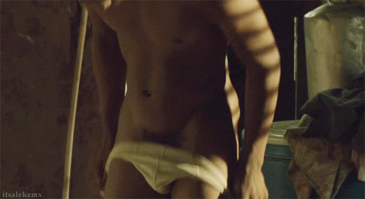 ohthentic:  fameshowing:  Maykol David in El rey de la Habana.  Oh