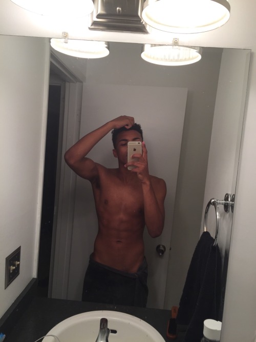 nikepvssy:  Ig- Nikepvssy_  💦