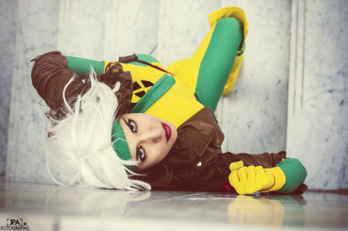 Rogue from 90s Xmenby https://www.facebook.com/RiniKurobaraCosplay