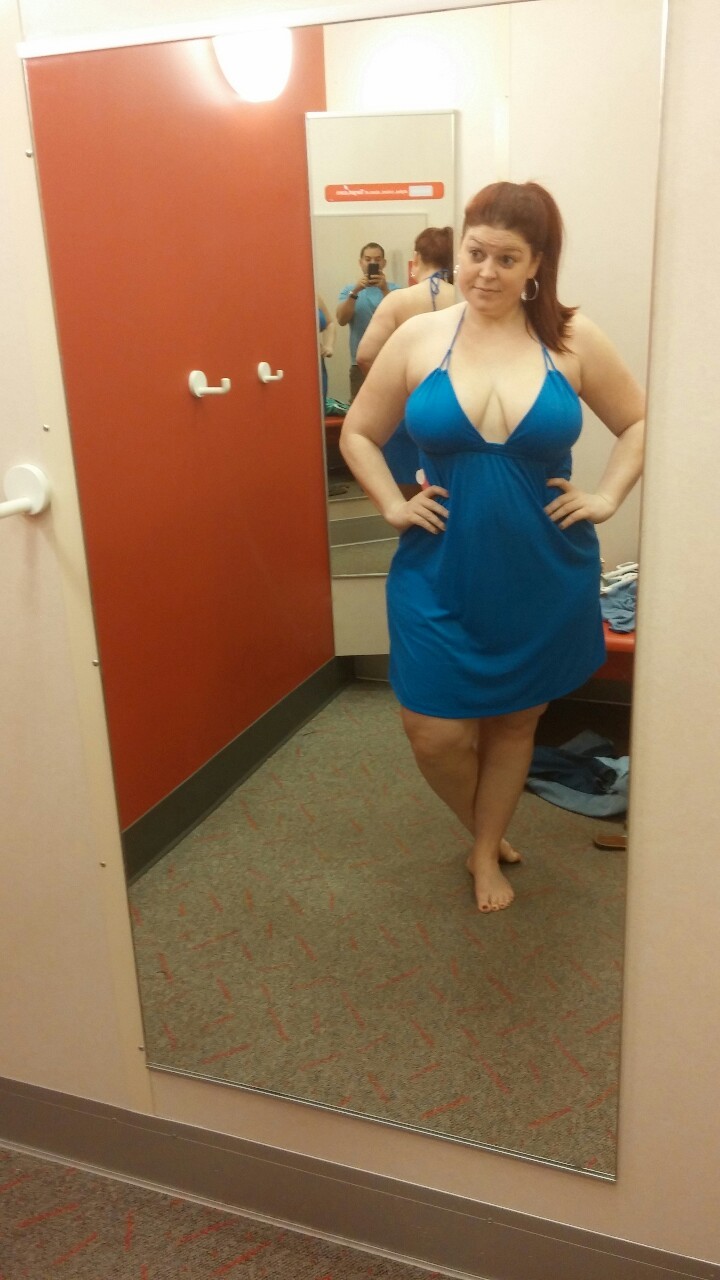 ezdevil69:  Dressing room shots   Send your own cell pics to fyeahcellpics on Kik