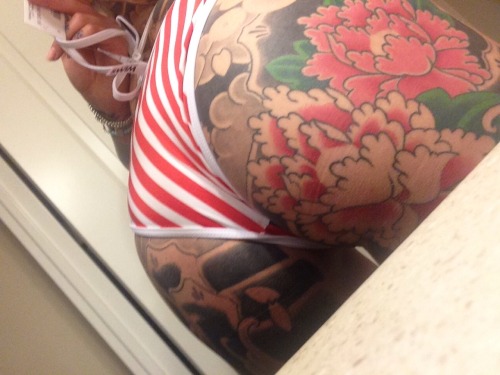 shipspassinginthenight:  Butt.