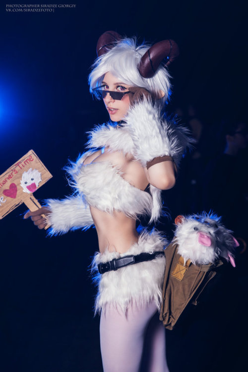pepsnw: Check my blog for more pepsnw.tumblr.com/Check out my hentai blog (18+):hentai