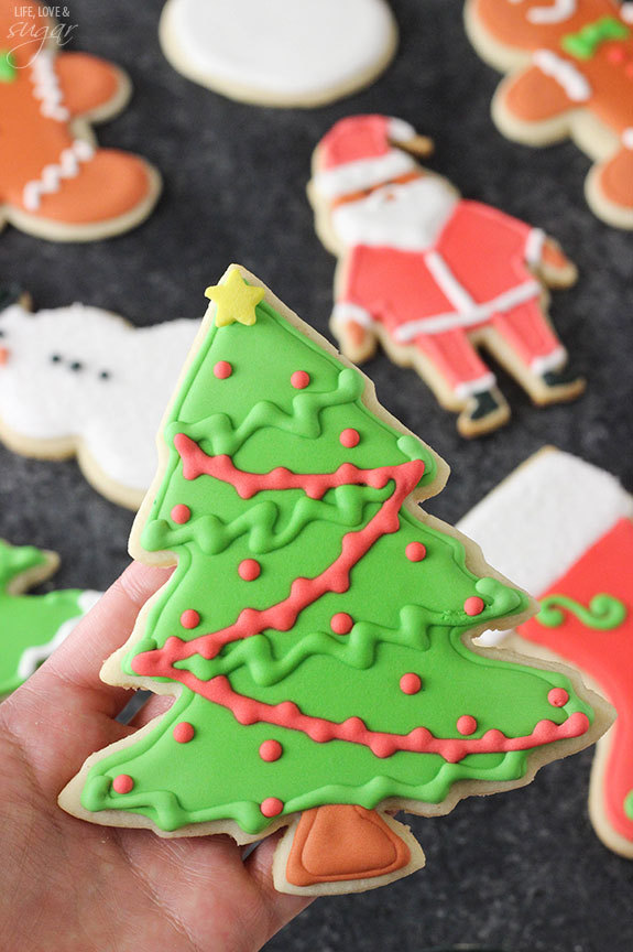 sweetoothgirl:   Cutout Sugar Cookies  