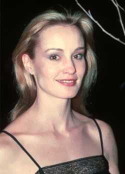 jusquau-bout-de-lennui:  Jessica Lange, 1979 