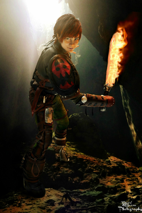 Cosplayer: Jii ( http://www.jiidesu.com/ )Cosplay: Hiccup - How To Train Your Dragon 2 Photographer: