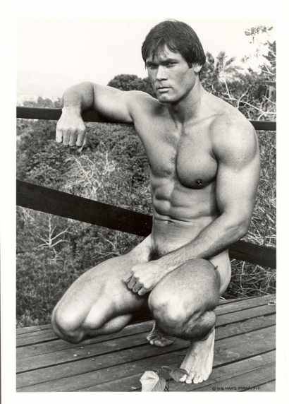 Porn itsonlypubes:  Gordon Grant.  He was in photos