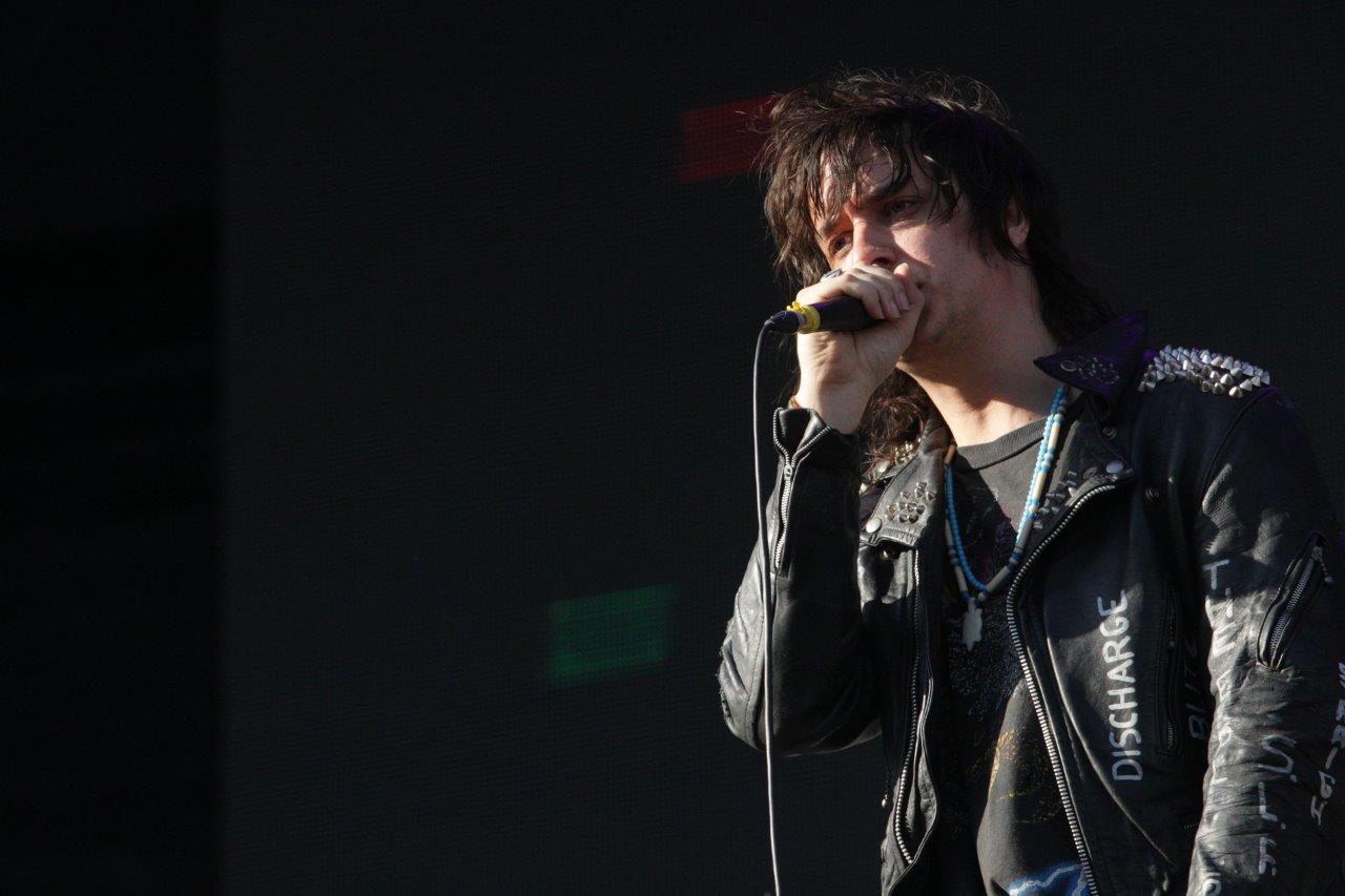 theroomisonfiree:  Julian Casablancas &amp; The Voidz - Lollapalooza Brasil 2014