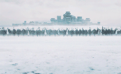syriusblack:  ♛ Stannis Baratheon / Jon Snow facing the Bolton cavalry charge