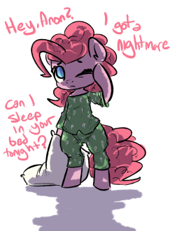 crackervolley:  hahajb:  super cute pink horse  awful, just awful  D'awww~! &lt;3