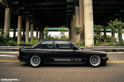 lowislife:  theonetruescotsman:  MIRO’S BMW E30 photos by Quan Doung - www.stancenation.com  This is perfection for an e30 