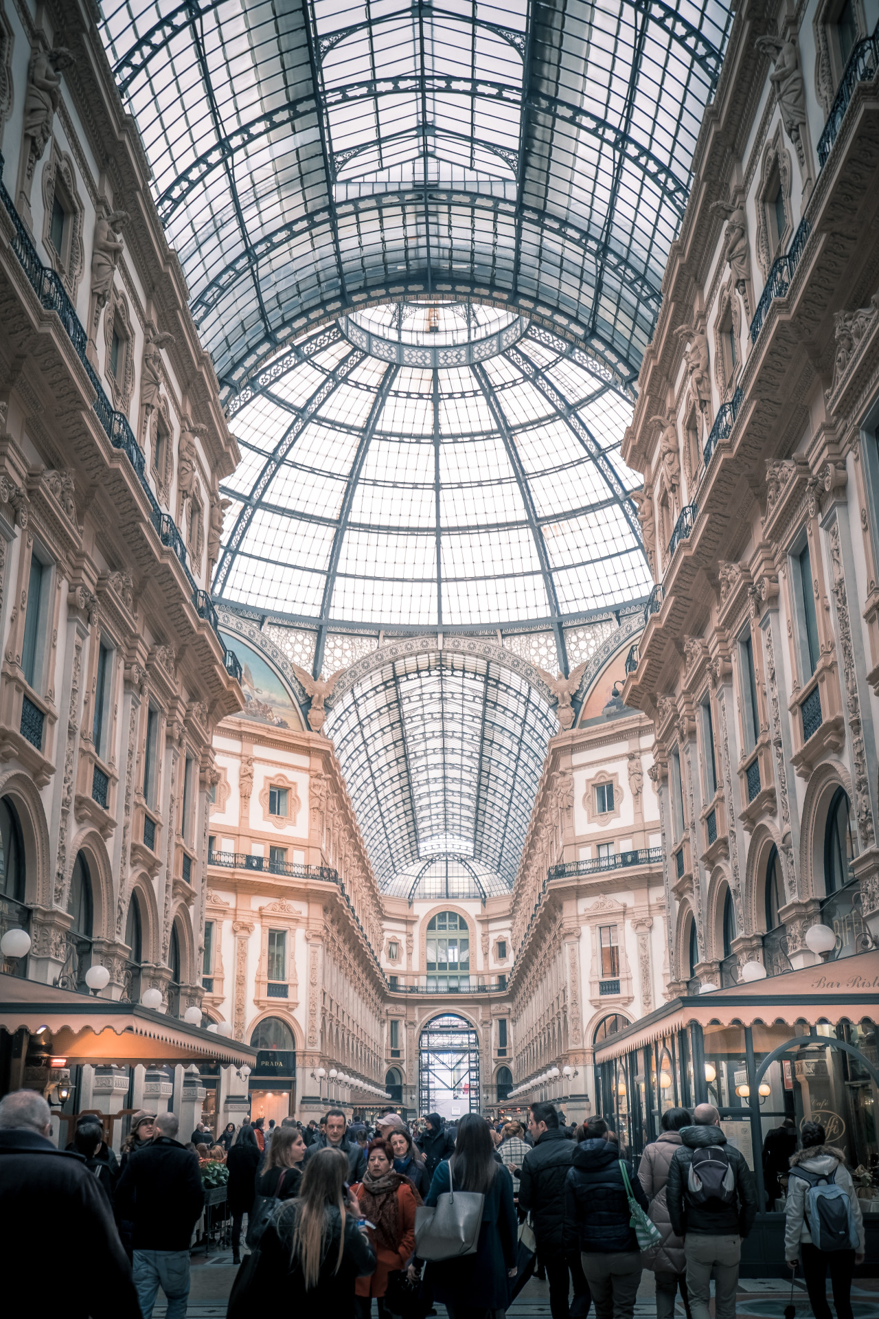 mbphotograph:  Milan, Italy (by mbphotograph)Follow me on Instagram