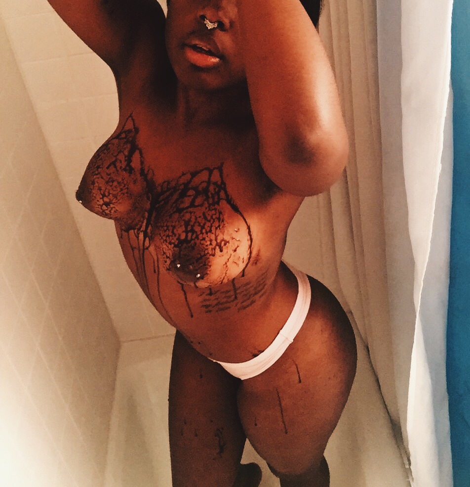 mc-jackson-if-ya-nasty:  National chocolate day… What’s better than chocolate