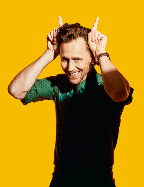 zacharylevis:TOM HIDDLESTONSteve Schofield × Empire Magazine › 2021