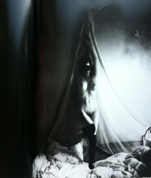 realityayslum:  Ellen von Unwerth  (from) Fräulein, 2009