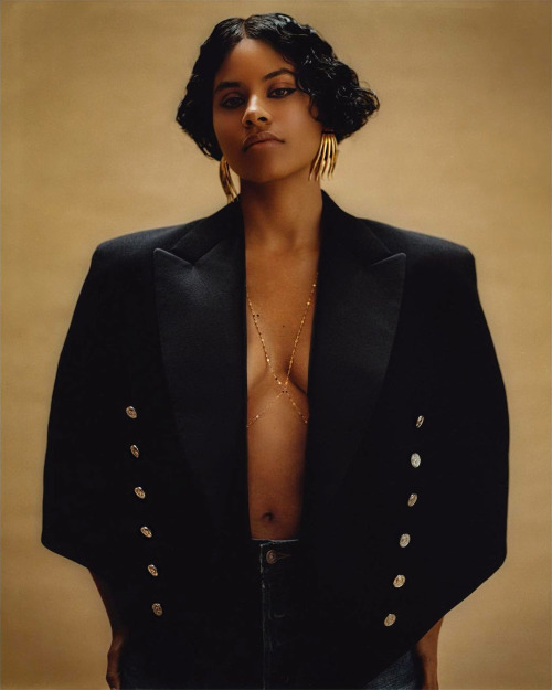 sparkling-lux:Zazie Beetz photographed by Rasaan Wyzard for The Cut (2022)