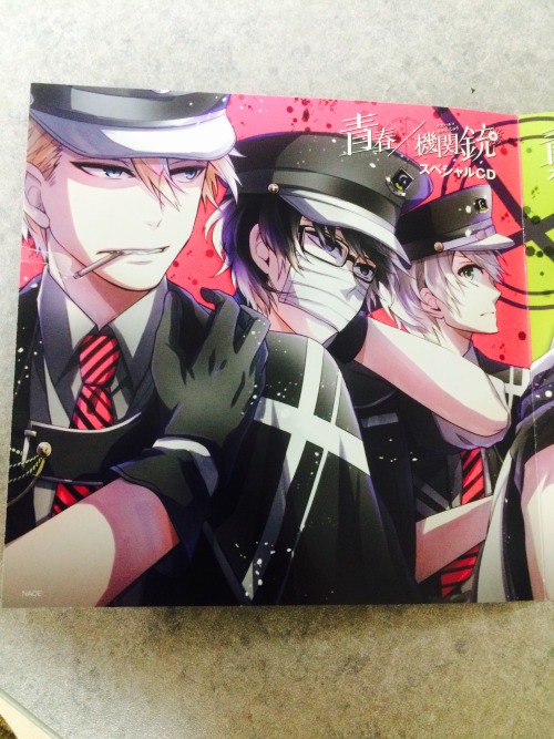 Aoharu x Kikanjuu Special CD They look so cool!!! <3 Basically Toy Gun Gun and Team Hoshishiro at