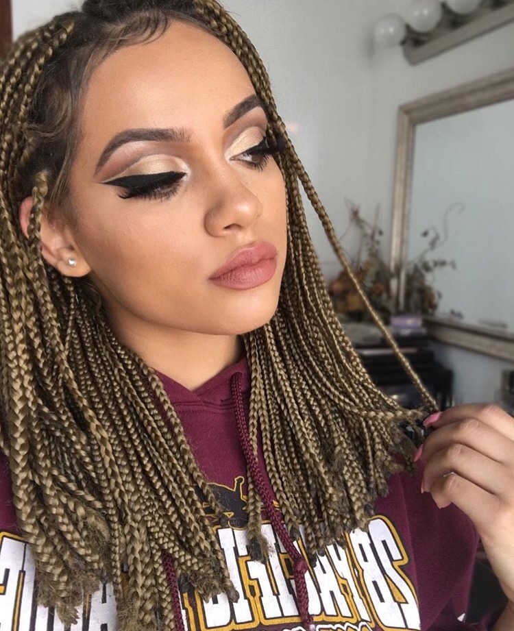 igxbaddies:  @mua_myesha