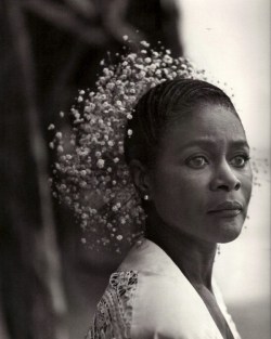 theladyscloset:  Cicely Tyson