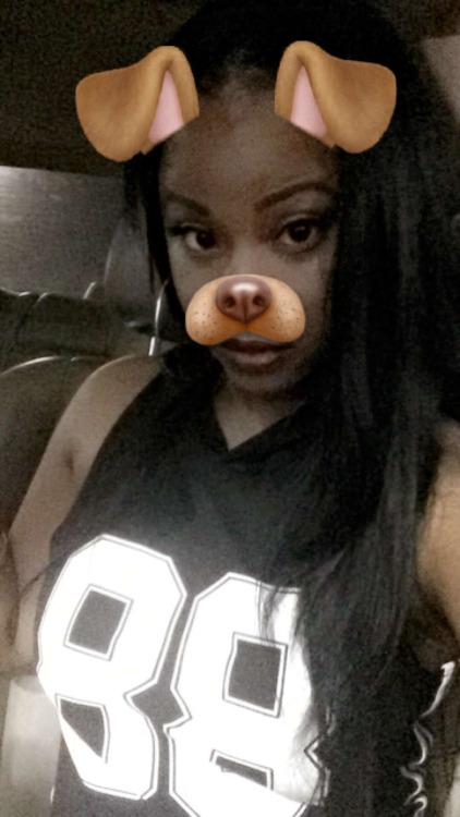 blackgirlsreverything:  IG:@xhoneytreasure Snapchat:@treasurejaee Twitter:@x__naturvlbaddie  Tumblr: @caramelxnxhoney