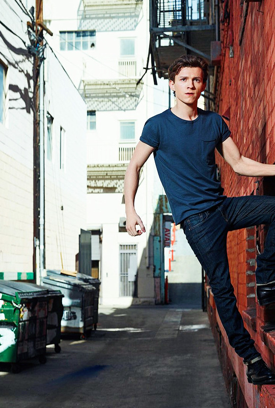 karas-danvers:Tom Holland’s promotional images for Spider-Man: Homecoming (2017)
