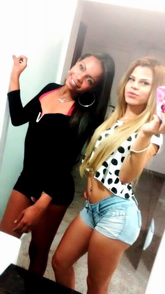 unseentrans:  Jennifer and Raphaelle