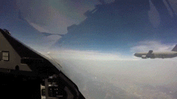 eyestothe-skies:  Eurofighter Typhoon air refueling 