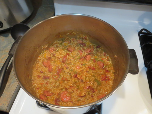 caffeinatedcrafting: Kinda-Sorta Jambalaya - I end up putting a lot of extra stuff in it like my Chi