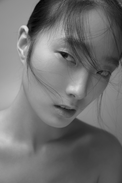 les-filles-iterabilite: Yunna Zhang by Marina Murasheva © Marina Murasheva. All rights reserved