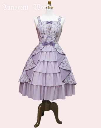 heckyeahlolitafashion:Innocent WorldInnocent Rose Princess jumperskirt