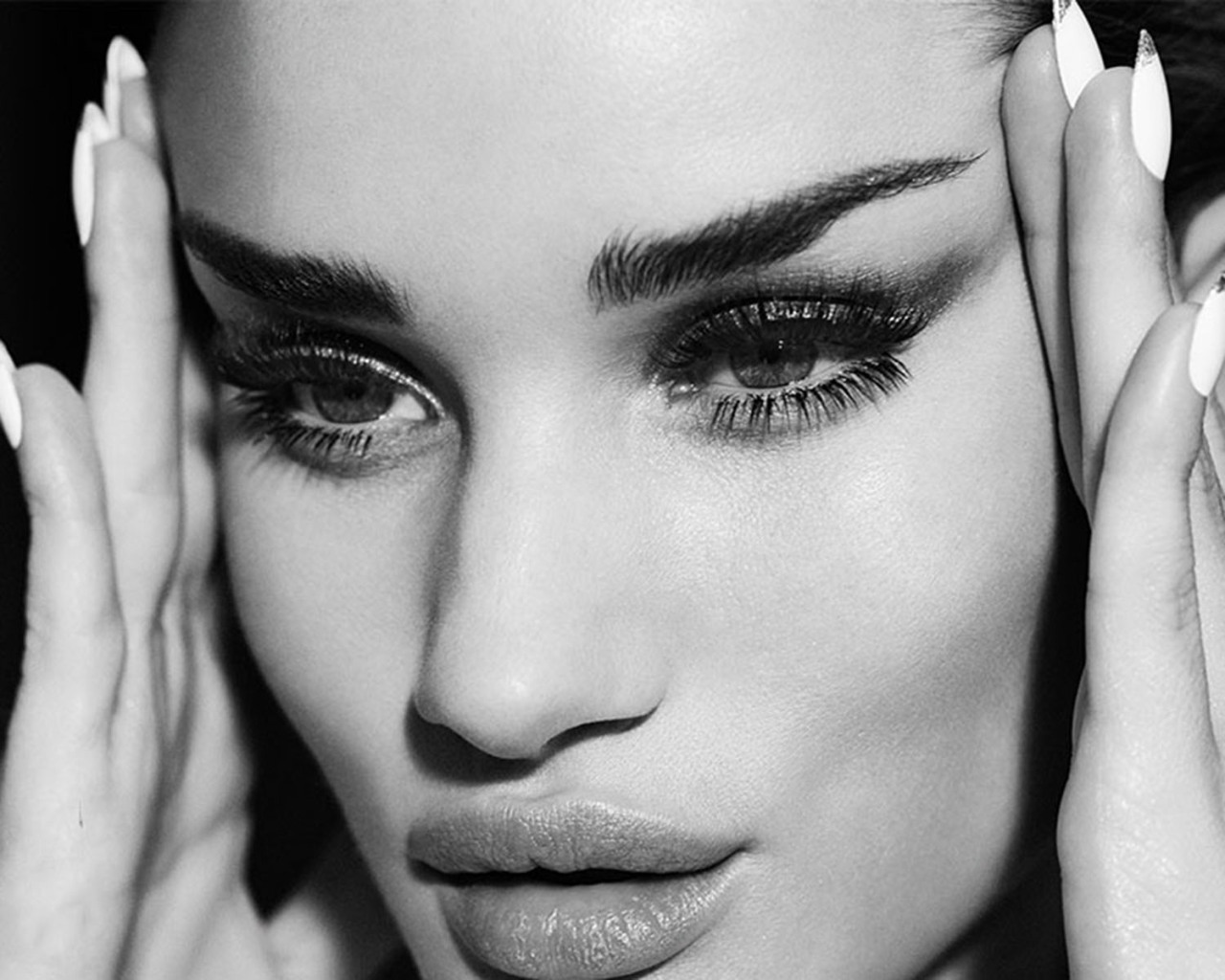  Rosie Huntington-Whiteley in “Wet Hot Summer” for Violet Grey Magazine, June