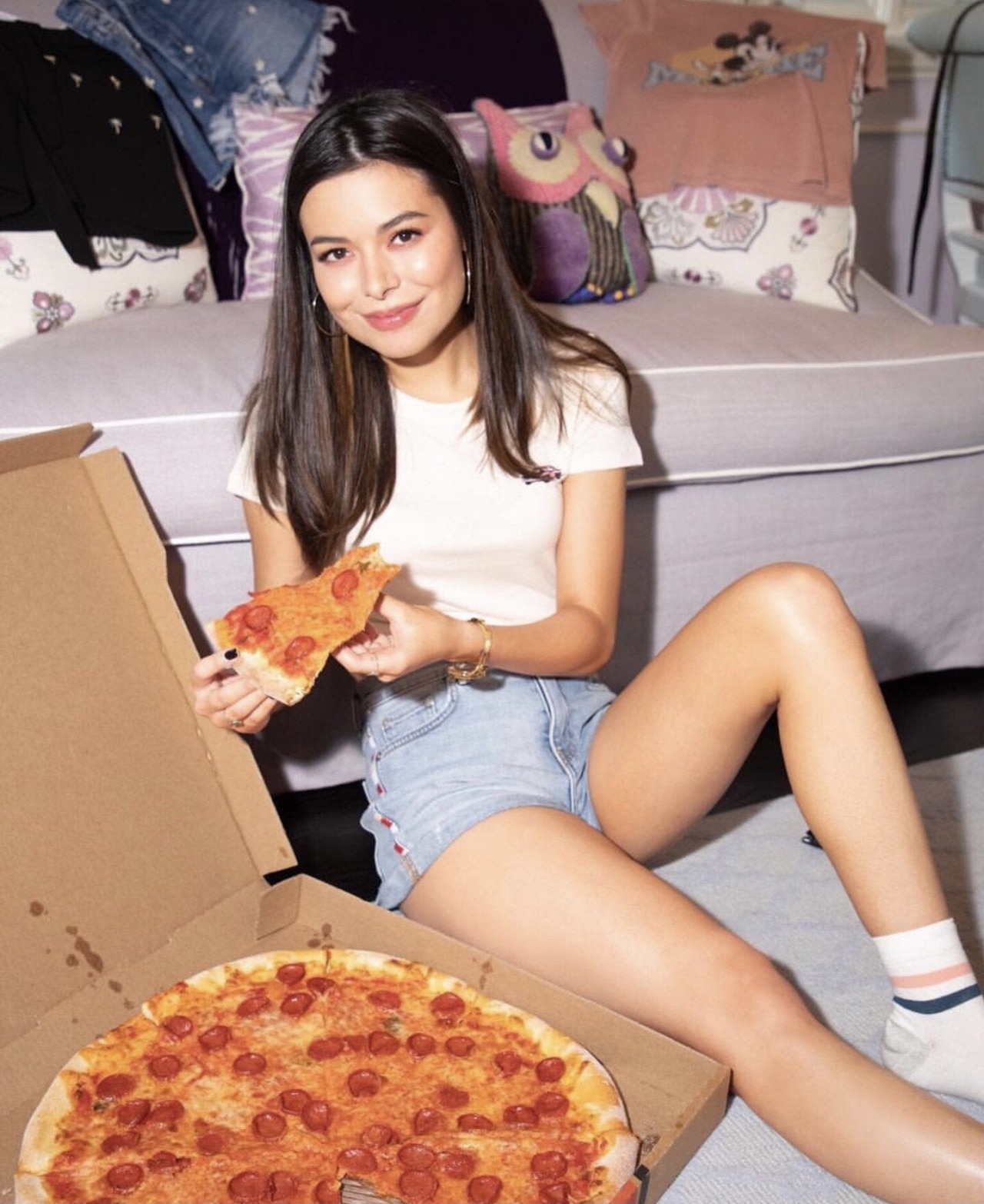 lonelytimes07:Miranda Cosgrove 