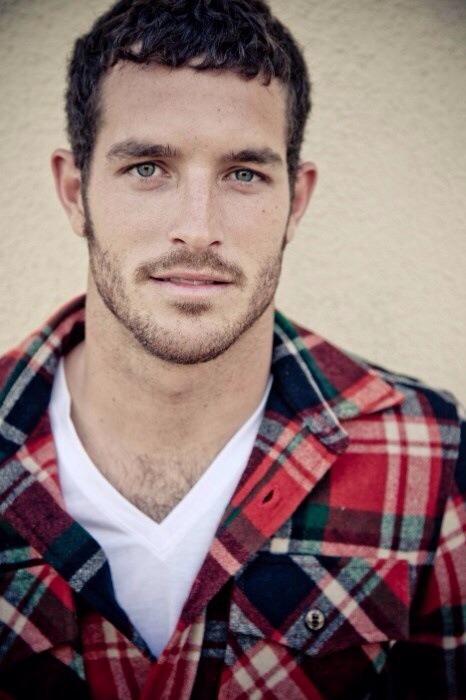 stefanpoison:  FOLLOW ME STEFAN POISON      Justice Joslin  SEXY MAN 
