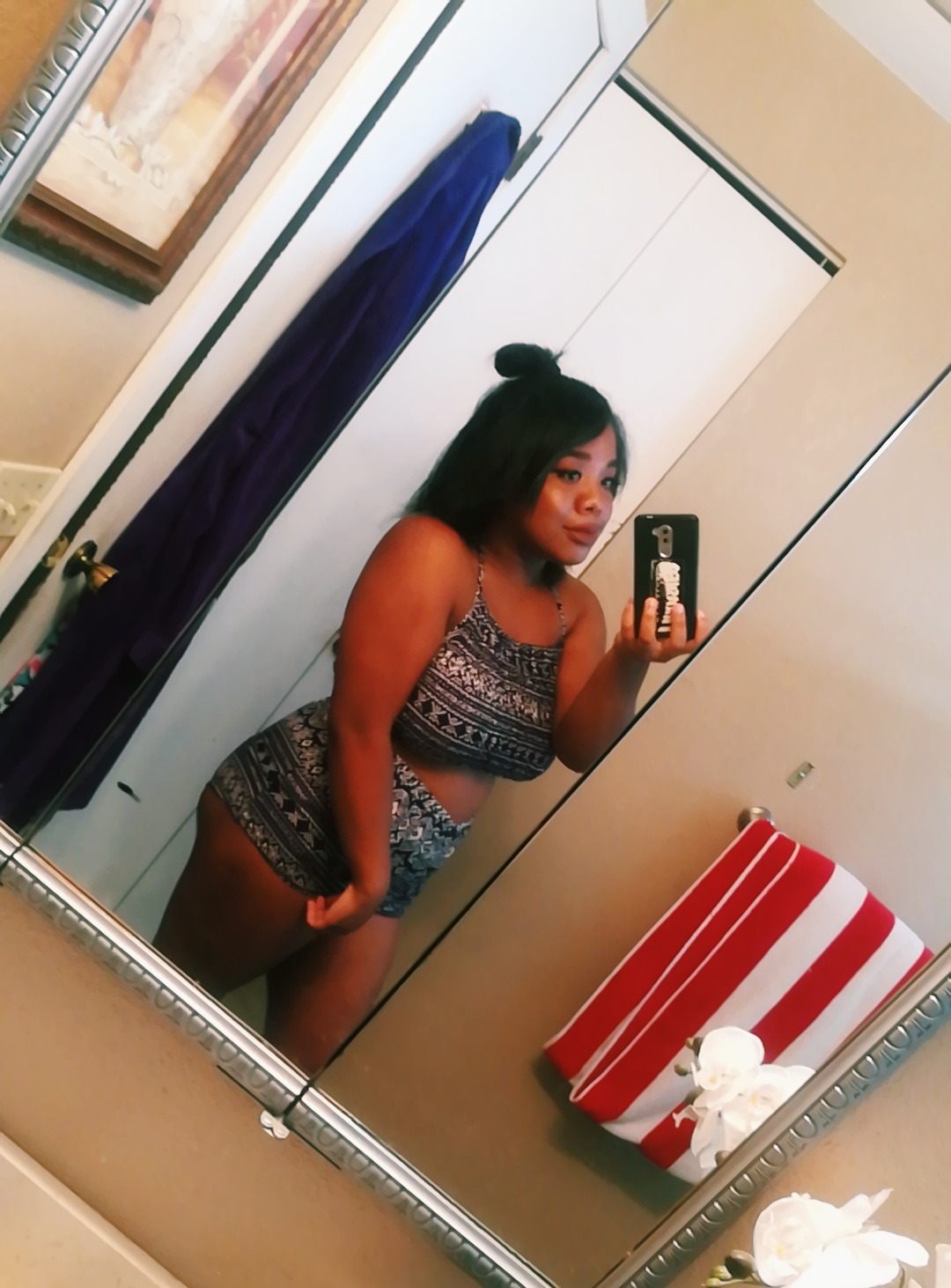 naomialicia:  Sorry I’ve been neglecting my blog, I’ve been a busy girl enjoying