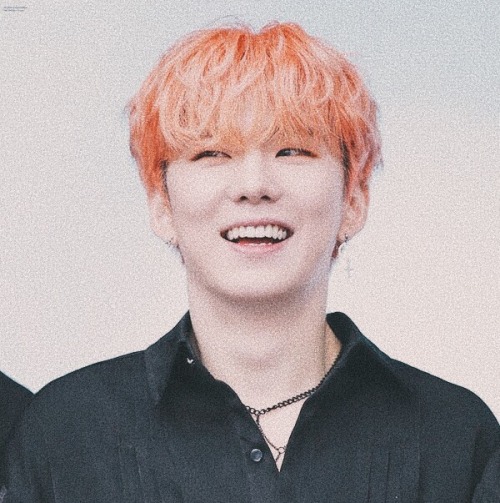 … kihyun layouts like/reblog if you use or save them