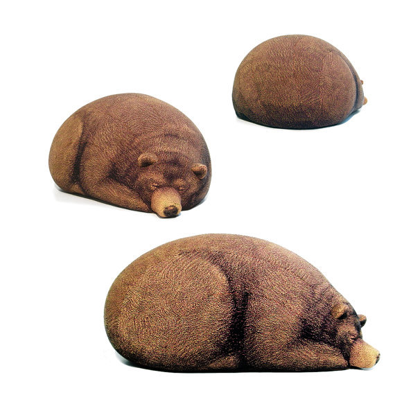 fearinthewind:  LOOK AT THIS BEAN BAG I WANT IT!!!! [on etsy here] 