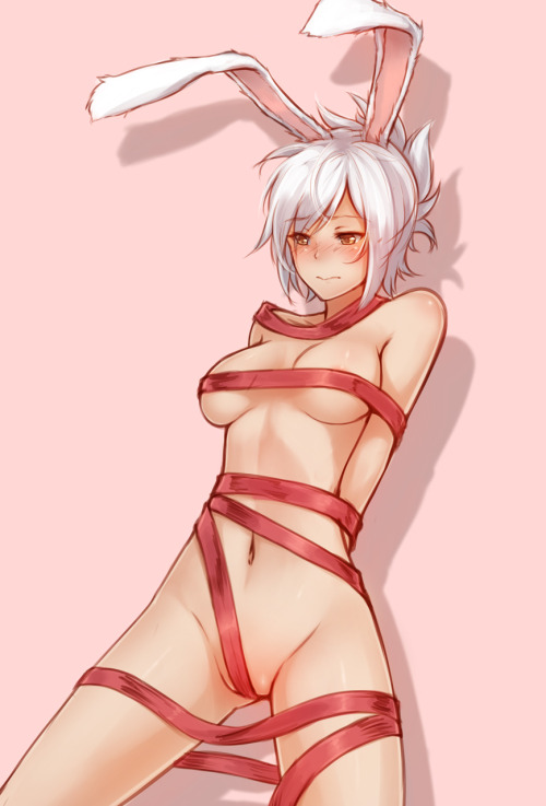 XXX hentai-utopia:  Battle bunny riven (League photo