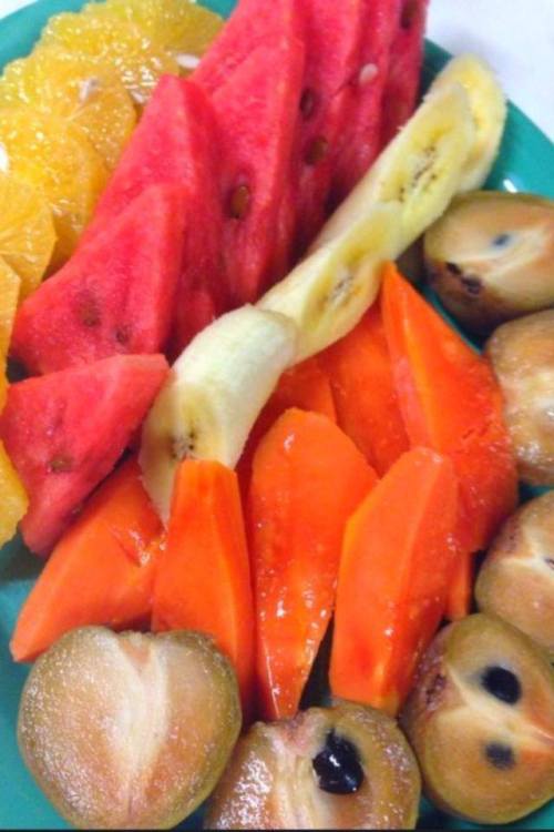 the-sweet-life-ja:Jamaican Fruit Platter :: Orange, Melon, Banana, Papaya and Naseberry