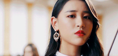 akb48love:  SNH48 ϟ Endless Story (魔女的诗篇)