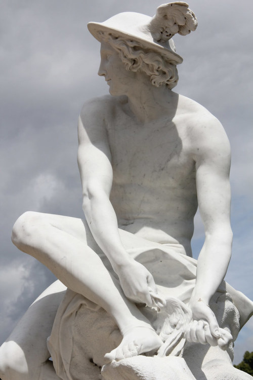 asklepiad-apollon:Hermes in the Gardens at Sanssouci (1739) - Jean-Baptiste Pigalle