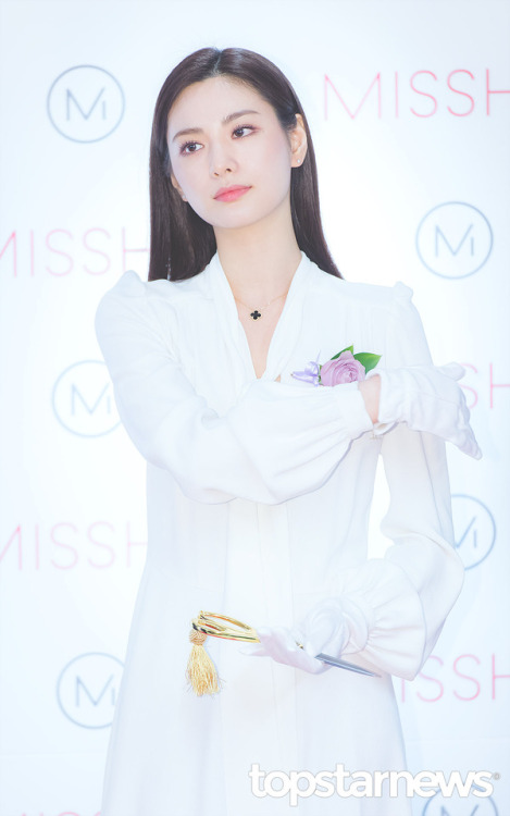 181213 - Nana At MISSHA&rsquo;s Store Opening Event in Seoul