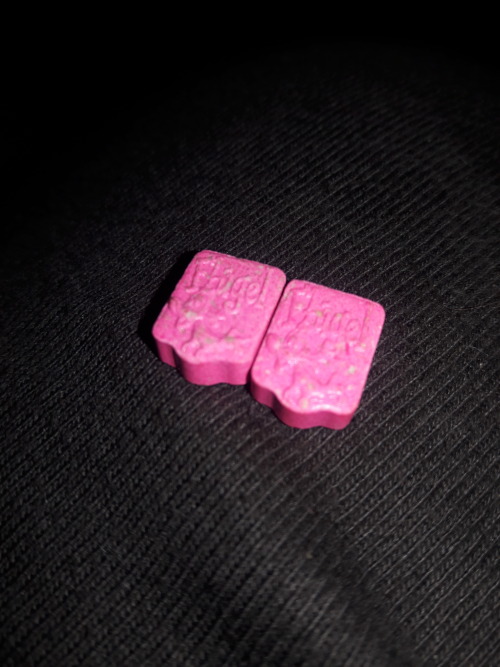 Pink Flugel 220mg MDMA