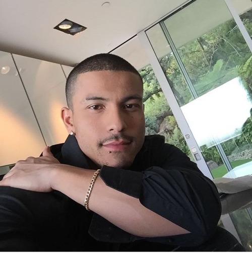 fyeahalexsanchez:  A few weeks ago, Alex’s Instagram passed 50,000 followers. The other day, this Tumblr fanpage passed 700 followers! Thank you!From Alex himself: “ i just wanted to say, thank you so much for all the love, support, likes and comments.