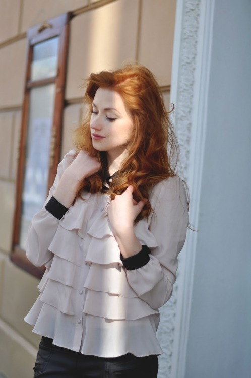 fansofredheads:  Alina K   Beautiful girl!