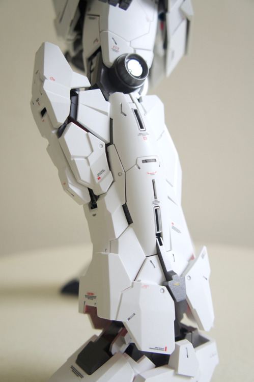 scandalousmess:PG Unicorn Gundam (Part 2 - Unicorn Mode) Here are 10 selected photos which culmina